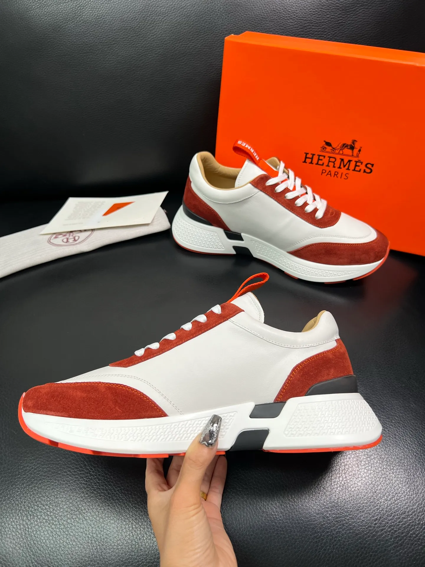 Men's men's shoes 💰840 Hermes top purchasing Hermes counter synchronization, original factory configuration, original cowhide fabric imported from Italy, high-quality splicing technology, fully imported water-dyed cowhide lining, soles: original factory special soles are super comfortable, original factory and single goods are high quality, welcome to compare and synchronize with counters, code number 39-44 (customized 38 45) 85863